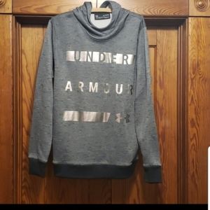 Under Armour Sweatshirt